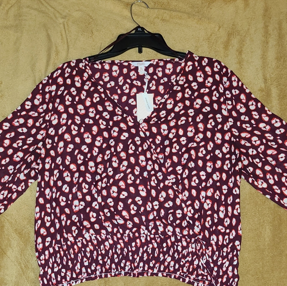 Candie's red and white wrap blouse